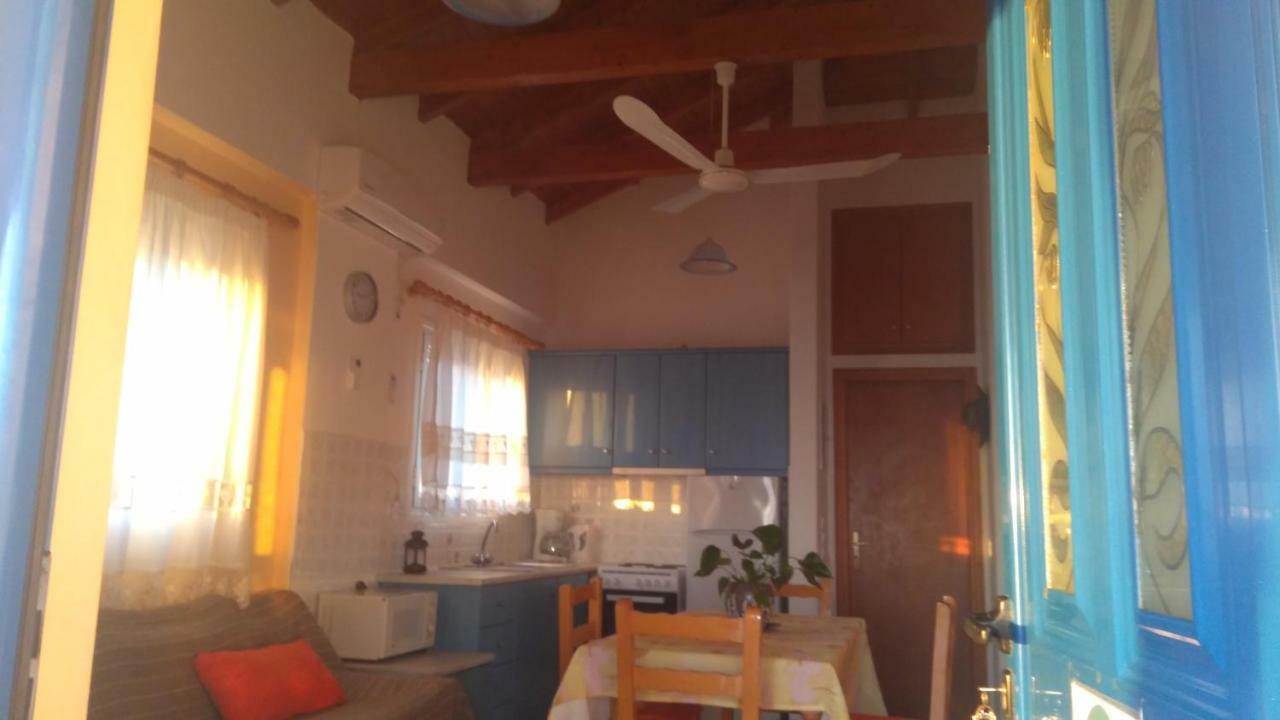 Villa Panorama Michalis Haikos Two Minutes Walk To The Beach Peroulia Kómboi المظهر الخارجي الصورة